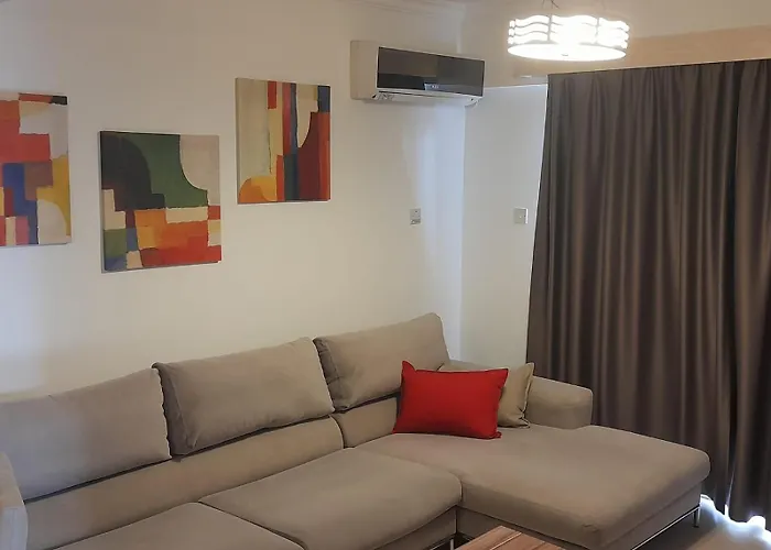 Long Life Iskele アパート *